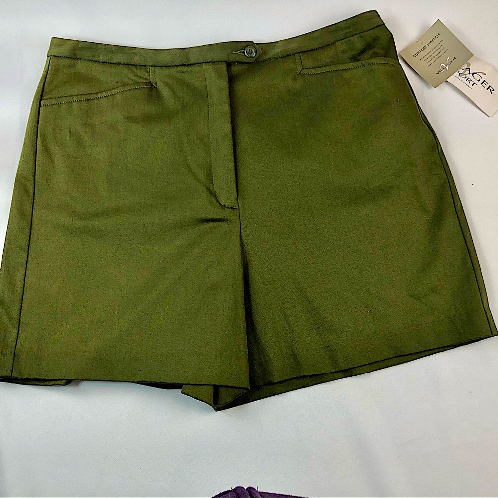 NWT  Comfort Stretch Golf Shorts Rich Olive Green Liz Claiborne